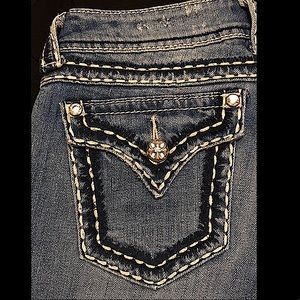 ⭐️ NEW ⭐️ MISS ME 26x32 New Straight Leg Saddle Stitch Light Denim Jeans